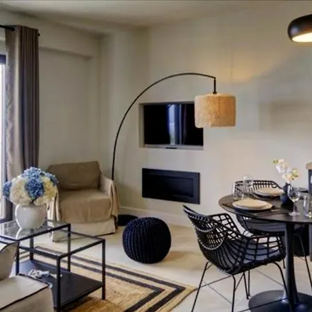 Apartament Spalathra Executive *