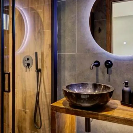 Apartament Spalathra Executive *